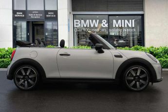 MINI Convertible 1.5 Cooper Exclusive 2dr Auto