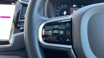 Volvo XC90 2.0 B5P Ultimate Dark 5dr AWD Geartronic