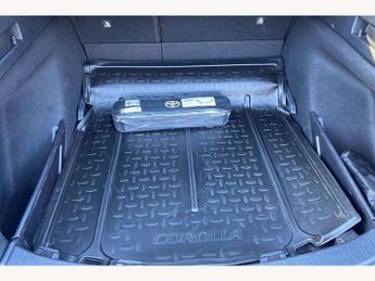 Toyota Corolla Touring Sport 1.8 Hybrid Icon 5dr CVT