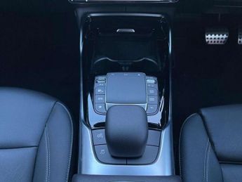 Mercedes-Benz CLA CLA 35 Premium 4Matic 4dr Tip Auto