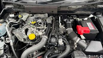 Nissan Juke 1.0 DiG-T N-Connecta 5dr DCT