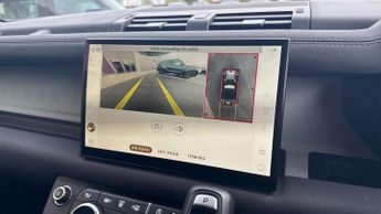 Land Rover Defender 3.0 D250 Hard Top Auto