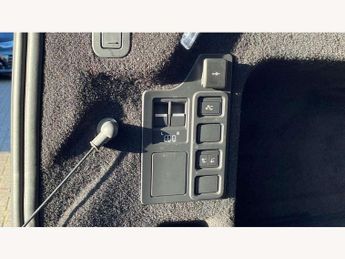 Land Rover Discovery 3.0 D350 Dynamic HSE 5dr Auto