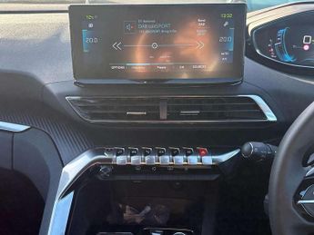 Peugeot 3008 1.6 Hybrid 180 Active Premium+ 5dr e-EAT8