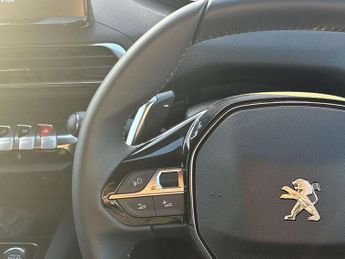Peugeot 3008 1.6 Hybrid 180 Active Premium+ 5dr e-EAT8