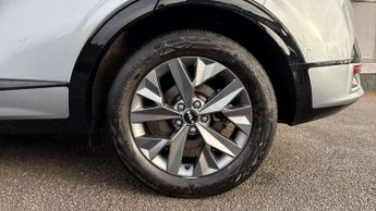Kia Sportage 1.6T GDi HEV GT-Line S 5dr Auto