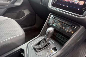 Volkswagen Tiguan 2.0 TDi 150 SE Nav 5dr DSG