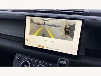 Land Rover Defender 3.0 D300 X-Dynamic HSE 110 5dr Auto