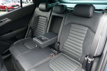 Kia Sportage 1.6T GDi HEV GT-Line S 5dr Auto