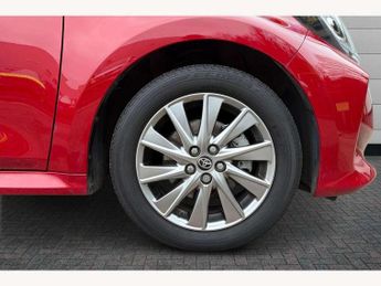Toyota Yaris 1.5 Hybrid Icon 5dr CVT
