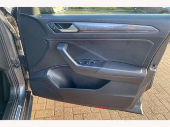 Volkswagen T-Roc 1.5 TSI EVO R-Line 5dr DSG