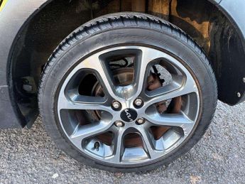 Kia Picanto 1.0 X-Line 5dr Auto