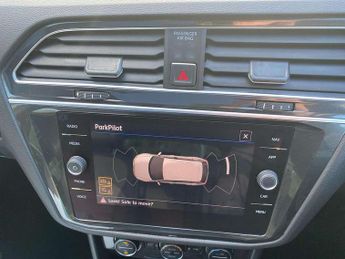 Volkswagen Tiguan 2.0 BiTDi 240 4Motion R-Line 5dr DSG
