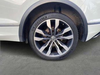 Volkswagen Tiguan 2.0 BiTDi 240 4Motion R-Line 5dr DSG
