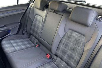 Volkswagen Golf 2.0 TDI 200 GTD 5dr DSG