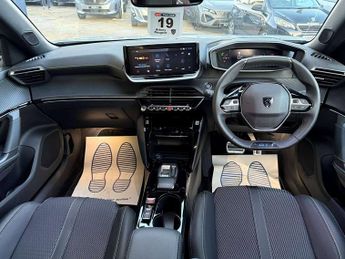 Peugeot 2008 1.2 Hybrid 145 GT 5dr e-DSC6