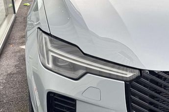 Volvo XC90 2.0 B5P Plus Dark 5dr AWD Geartronic