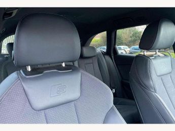 Audi A4 Avant 40 TFSI 204 S Line 5dr S Tronic