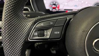 Audi A4 Avant 35 TDI S Line 5dr S Tronic