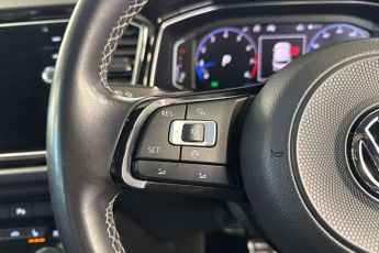 Volkswagen T-Roc 2.0 TSI 4MOTION R 5dr DSG
