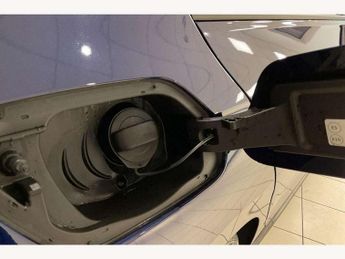 Volkswagen Golf 1.5 eTSI 150 R-Line 5dr DSG