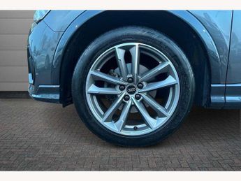 Audi Q3 35 TFSI Black Edition 5dr S Tronic