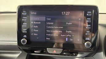 Toyota Yaris 1.5 Hybrid Design 5dr CVT