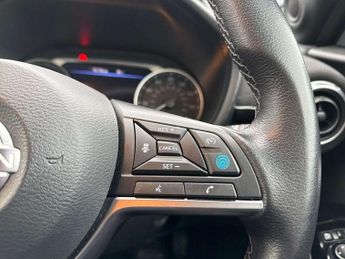 Nissan Juke 1.6 Hybrid Tekna+ 5dr Auto