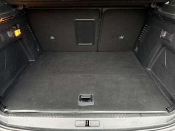 Peugeot 3008 1.6 Hybrid 225 Allure 5dr e-EAT8