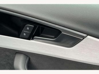 Audi A4 Avant 40 TFSI 204 S Line 5dr S Tronic