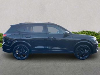 Volkswagen Tiguan 1.5 TSI eHybrid R-Line 5dr DSG