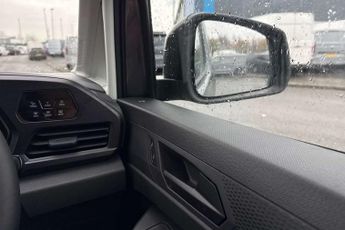 Volkswagen Caddy 2.0 TDI 122PS Commerce Pro Van DSG [Tech Pack]