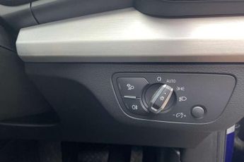 Audi Q5 50 TFSI e Quattro S Line 5dr S Tronic