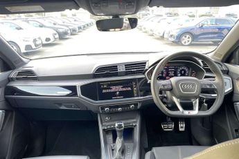 Audi Q3 35 TFSI Black Edition 5dr S Tronic [20" Alloy]
