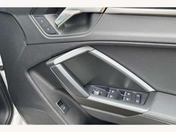 Audi Q3 35 TDI S Line 5dr S Tronic