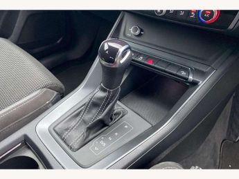 Audi Q3 35 TDI S Line 5dr S Tronic