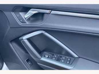 Audi Q3 35 TFSI Black Edition 5dr S Tronic [20" Alloy]