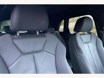 Audi Q3 35 TFSI Black Edition 5dr S Tronic [20" Alloy]