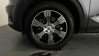 Volvo XC40 2.0 T4 Inscription 5dr AWD Geartronic