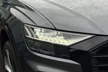 Audi Q8 55 TFSI e Quattro Black Edition 5dr Tiptronic