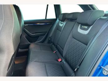 Skoda Octavia Estate 2.0 TDI CR vRS 5dr DSG [7 speed] [Black Pack]