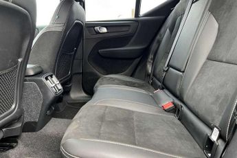 Volvo XC40 1.5 T3 [163] R DESIGN 5dr Geartronic