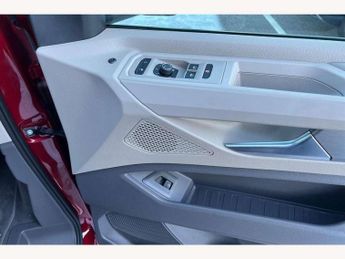 Volkswagen Multivan 1.4 TSI eHybrid Life 5dr DSG