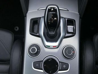 Alfa Romeo Stelvio 2.0 Turbo 280 Veloce 5dr Auto