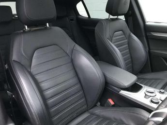 Alfa Romeo Stelvio 2.0 Turbo 280 Veloce 5dr Auto