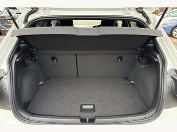 Volkswagen Polo 1.0 TSI R-Line 5dr DSG