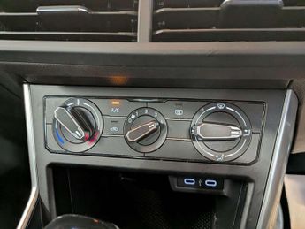 Volkswagen Polo 1.0 TSI Life 5dr DSG