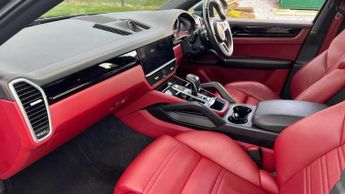 Porsche Cayenne E-Hybrid 5dr Tiptronic S