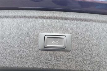 Audi Q5 2.0T FSI Quattro S Line 5dr S Tronic