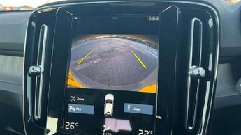 Volvo XC40 2.0 B4P Inscription 5dr AWD Auto